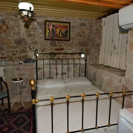 Cunda Zehra Teyzenin Evi 2* Ayvalı