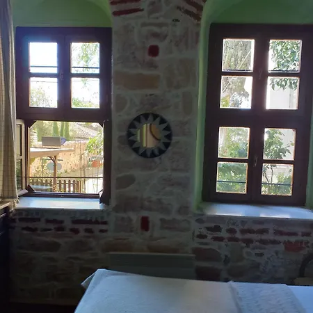 Cunda Zehra Teyzenin Evi Otel