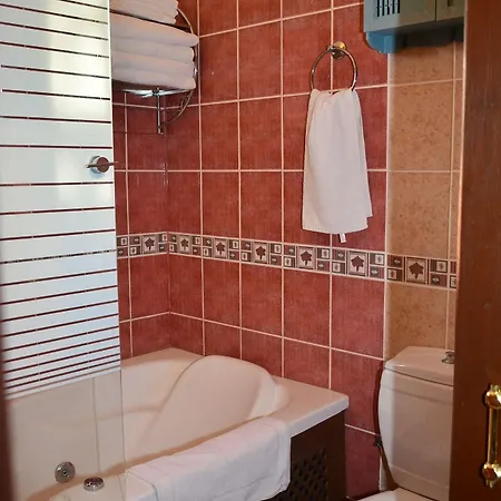 Cunda Zehra Teyzenin Evi Otel Ayvalı
