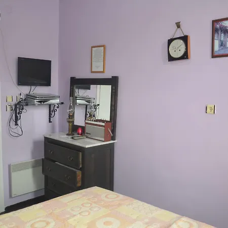 Cunda Zehra Teyzenin Evi