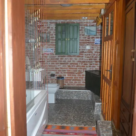 Otel Cunda Zehra Teyzenin Evi 2*