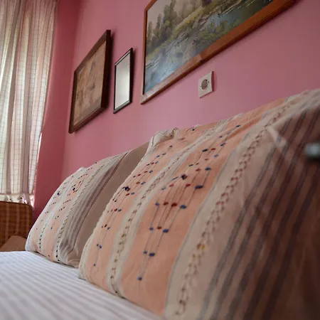 Otel Cunda Zehra Teyzenin Evi