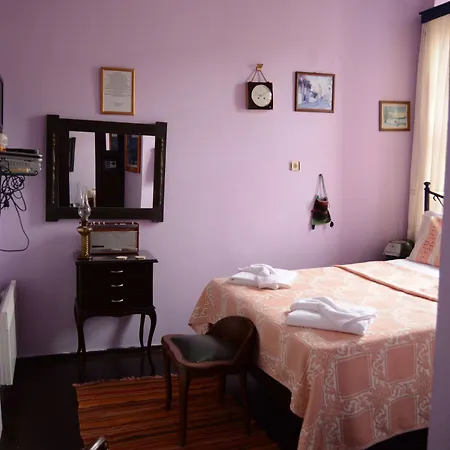 Cunda Zehra Teyzenin Evi