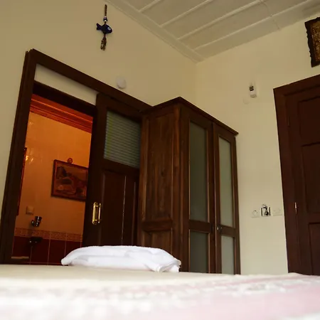 Cunda Zehra Teyzenin Evi